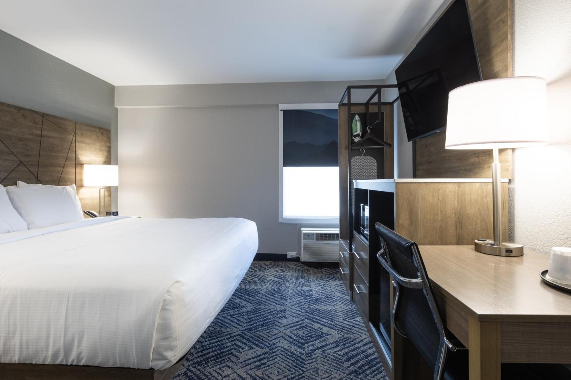 Rodeway Inn & Suites Near Outlet Mall - Asheville Bagian luar foto