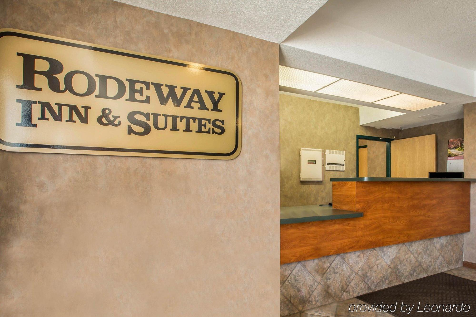 Rodeway Inn & Suites Near Outlet Mall - Asheville Bagian luar foto