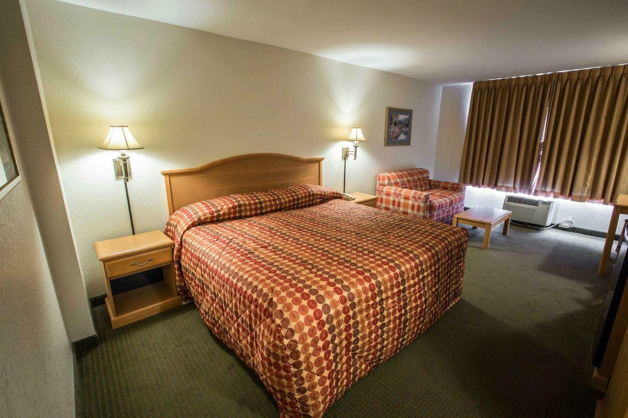 Rodeway Inn & Suites Near Outlet Mall - Asheville Bagian luar foto